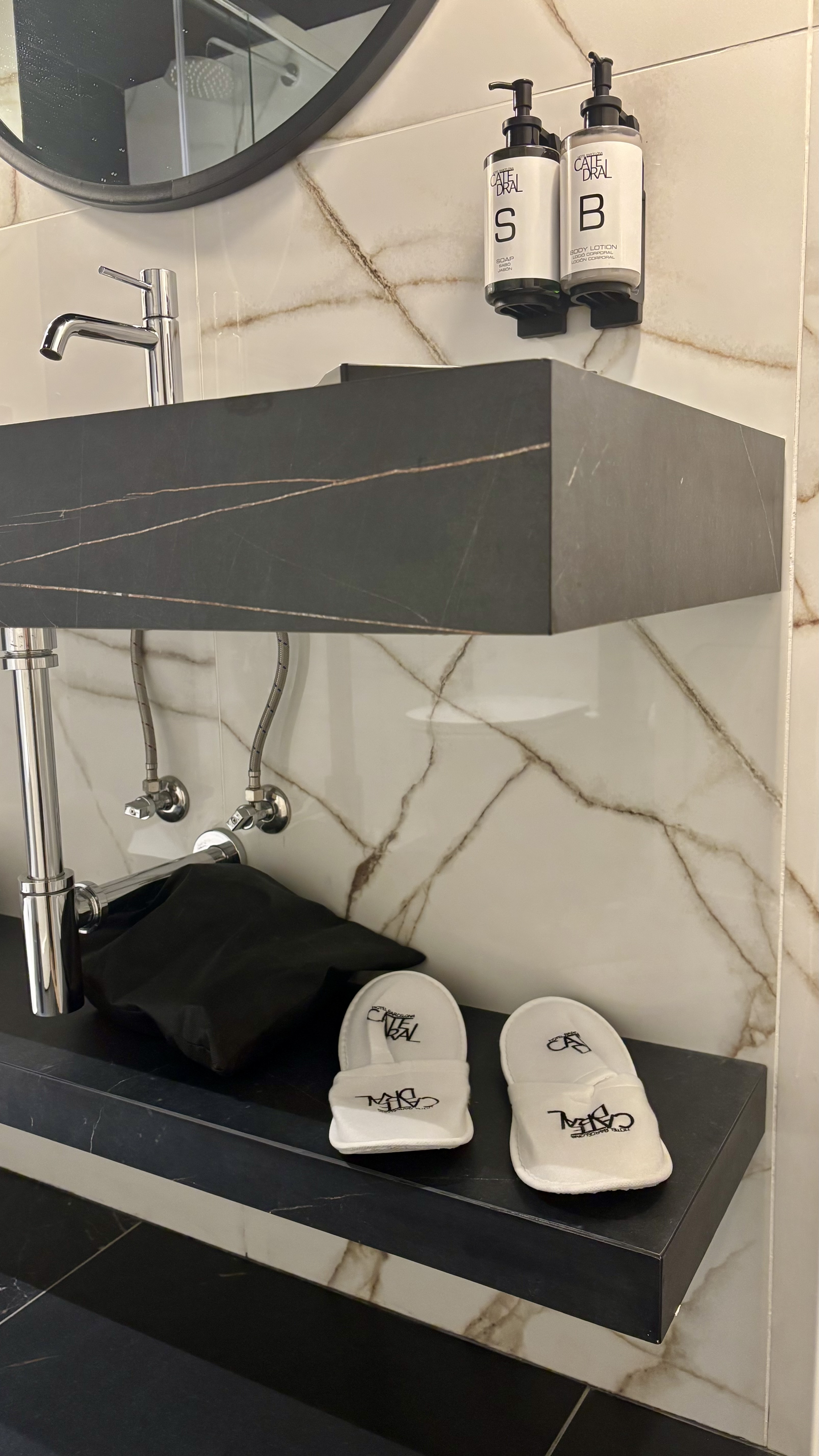 Imatge pels mitjans: Sabatilles sense plàstic